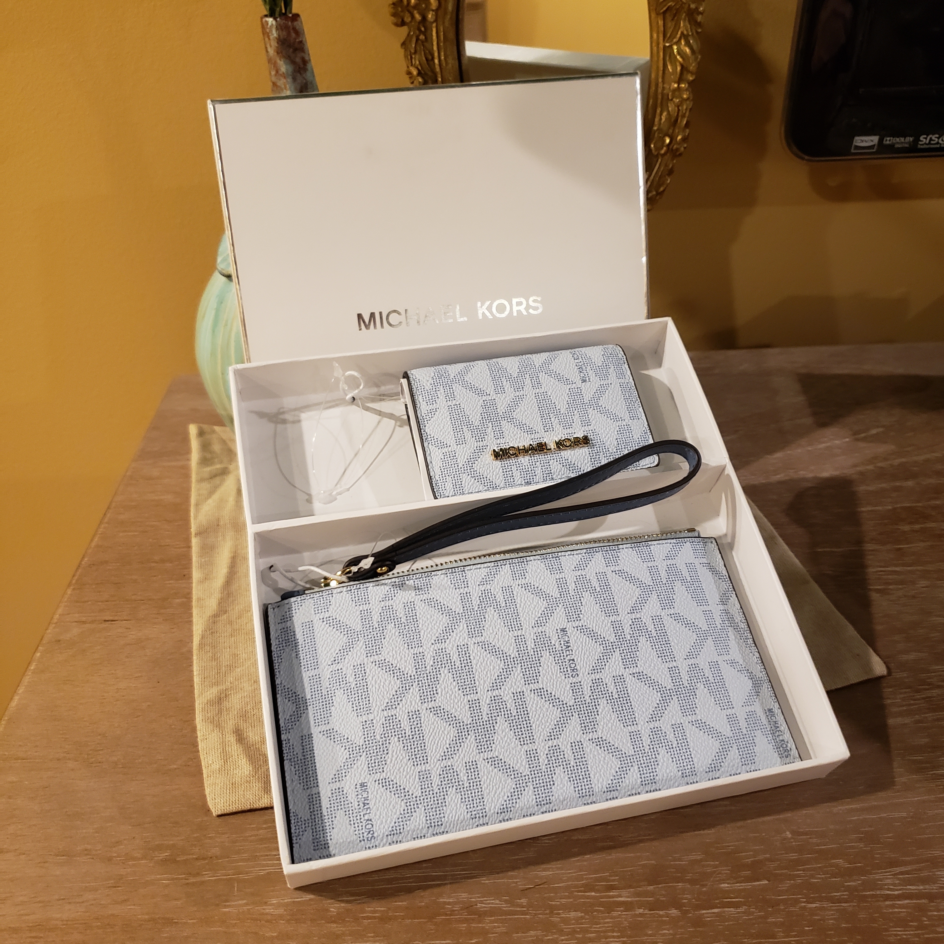 Nib! Michael Kors Soft Sky Blue Signature Wristlet & Wallet Set (Msrp $258)